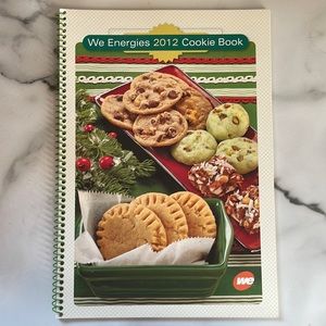2012 We Energies Cookie Book